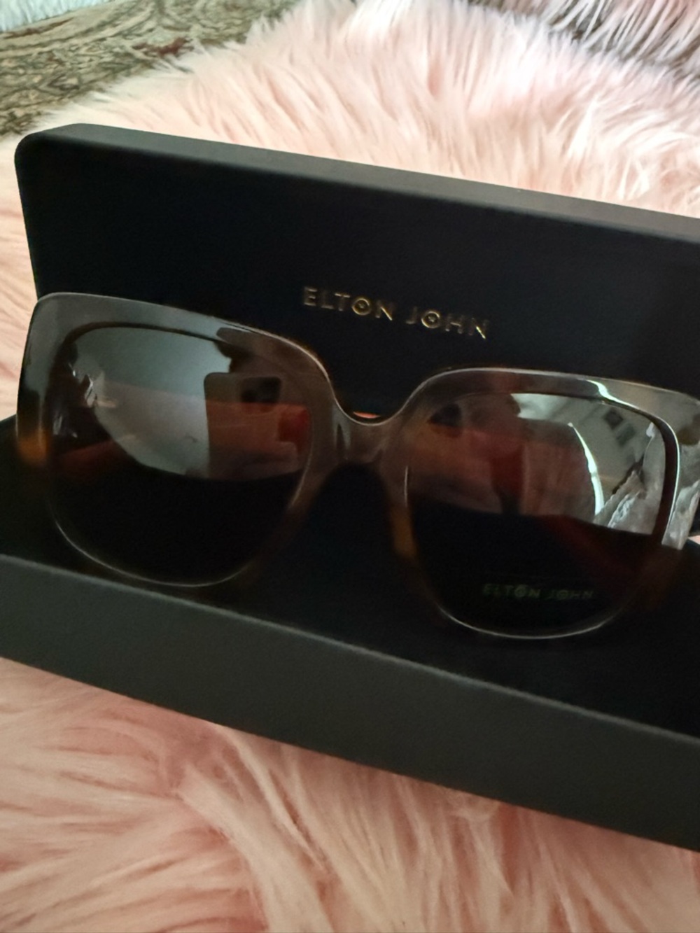Women's Tortoiseshell Sunglasses - Brown Lenses